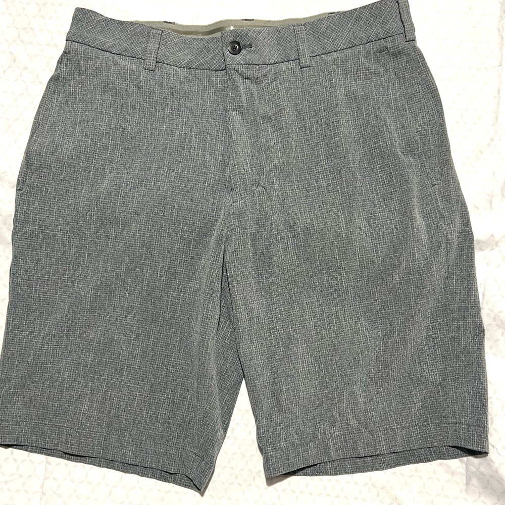 Walter Hagen Sz 32 Men’s Short Golf Majors 11 Grey